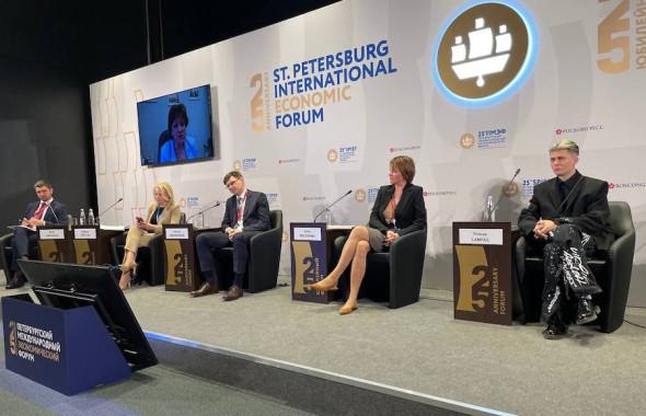 Устойчивое будущее: РБК Тренды обсудили ответственный бизнес на ПМЭФ-2022
